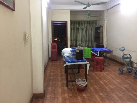 Cho thuê nhà mặt phố 459 Kim Ngưu giá rẻ, liên hệ 0903245040, khu dân cư sầm uất, xe qua lại nhiều