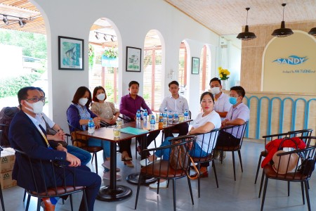 Đi đến slide 4