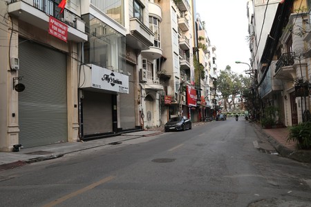 Cần bán nhà Quận Ba Đình, diện tích sử dụng 42m2, đúc kiên cố giá bán 3 tỷ, liên hệ 0913230704