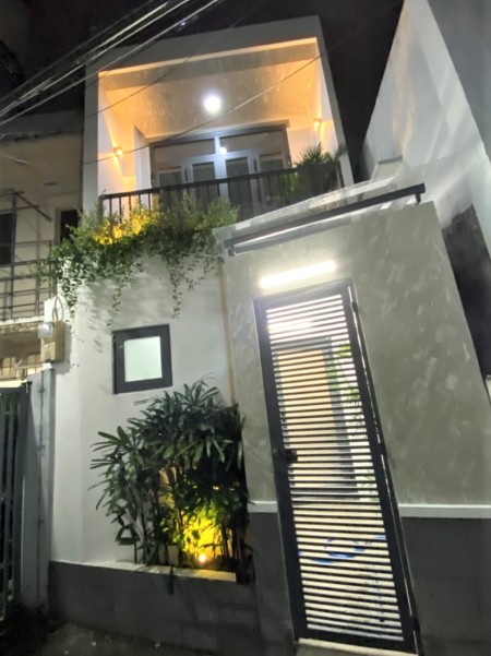Nhà ĐẸP Nguyên Hồng Bình Thạnh, Hẻm xe hơi, 1 Lầu, 2 phòng ngủ, 2 Mặt tiền, 4tỷ900.