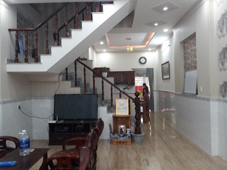 Bán nhà Cổ Nhuế 3 phút ra phố, 5 tầng, kinh doanh nhỏ, giá bán chỉ 2.9 tỷ lh 0975003089