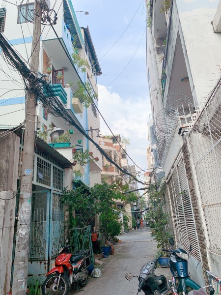 Cần tiền bán nhanh nhà 2 pn, ngay hẻm 459 Tô Hiến Thành, Quận 10 giá bán 3.5 tỷ dtsd 83m2