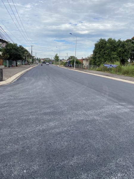 Đang cần bán lô đất Thành phố Long khánh ngay ngã ba Tân Phong sổ hồng thổ cư riêng