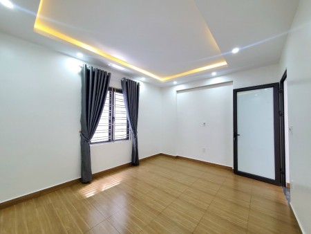 Bán nhà 3 tầng trong ngõ Bùi Thị Từ Nhiên ( cách đường BTN 50m), liên hệ 0866179352