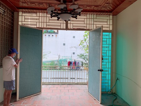 Cho thuê nhà nguyên căn ngay hẻm xe hơi Khu Chợ Thuốc đường Nguyễn Giãn Thanh