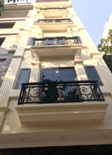 Bán nhà phố Mỹ Đình, dtsd 35m2, 5 tầng m 4.2m, giá bán 3.6 tỷ liên hệ: 0963736795
