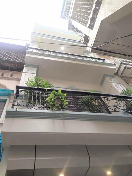 Chỉ nhỉnh 3 tỷ có gay hộ khẩu Lạc Long Quân, Tây Hồ, Hà Nội, khu dân trí cao, lhcc