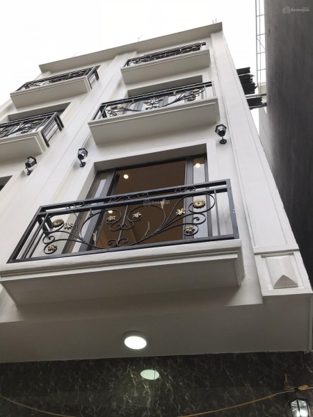 Bán nhà Ngoc 231 Khâm Thiên, Kinh doanh, diện tích 40m2, Xây mới 5 tầng, giá bán 4.98 tỷ
