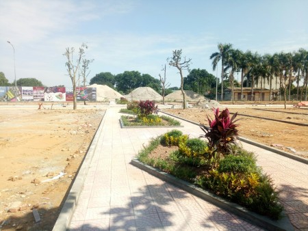 Siêu phẩm 40 lô Phú Cát, ngã tư Quốc Lộ 21 và ĐT 446 giá bán 24 triệu/m2, pháp lý chính chủ