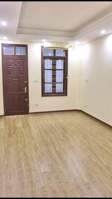 Hai Bà Trưng vòng quanh 5 tỷ nhà mới đón tết tiện ích vô vàn liên hệ chính chủ 0989946548