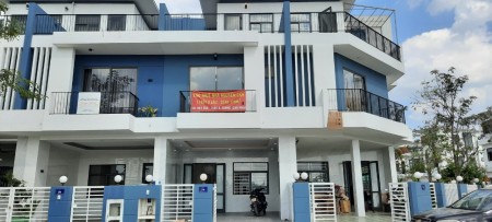 Cho thuê nhà nguyên căn 1 trệt 2 lầu, (5x20m) đường 16m, KDC Thăng Long Home, giá 18 tr/th