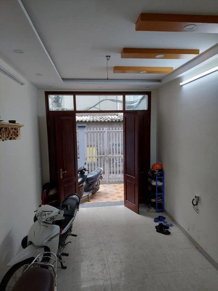 Một bước chân ngàn tiện ích nhà rộng diện tích 49m2, 4 tầng hạ chào 200 triệu, giá 3.7 tỷ