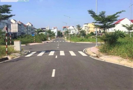 Kẹt tiền sau mùa dịch cần bán nhanh lô đất MT Đỗ Xuân Hợp, Q9,sổ hồng riêng, Giá thương lượng 1tỷ290