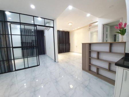 Garden Gate Phú Nhuận căn 2 phòng ngủ cực kì rộng rãi tiện ích đầy đủ, giá tốt tiện đầu tư