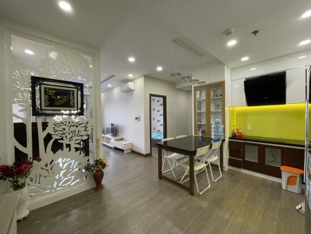 Cho thuê 3PN 2WC dt 87m2 Nội thất đầy đủ, c/cư cao cấp Garden Gate Quận Phú Nhuận