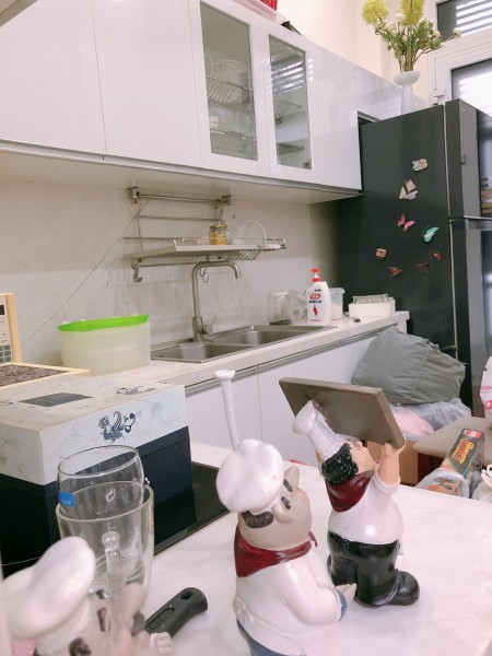 Cần bán gấp nhà mới xây hẻm xe hơi Thành Thái bao nội thất tiện ích xung quanh đủ, giá tốt