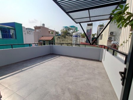 Bán Nhà Đường Hồ Thị Kỷ, Quận 10, Giá Rẻ, 55m2, 5 Lầu, 6 PN, Sát Mặt Tiền