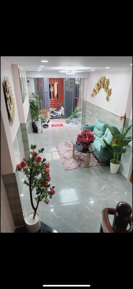 Bán Nhà Đường Võ Văn Kiệt, Quận 1, giá rẻ diện tích 32m2, 5 lầu, 3 phòng ngủ giá 6 tỷ, lhcc