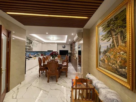 Bàn biệt thự Gia Thụy Long Biên 6 tầng, tặng lại nội thất cao cấp gần 2 tỷ lh 0915593001