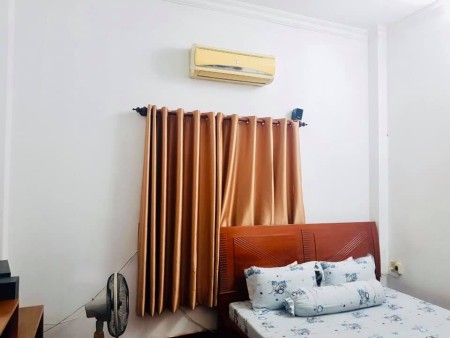 (Gò Vấp)Nhà đẹp, hẻm xe hơi thông, giá tốt, Dương Quảng Hàm, diện tích 72m2, giá 5.78 tỷ