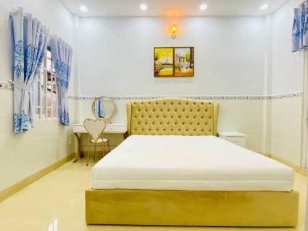 (Gò Vấp)Bán nhà tuyệt đẹp, hẻm xe hơi Nguyễn Văn Lượng, 2 tầng, giá bán 4.98 tỷ