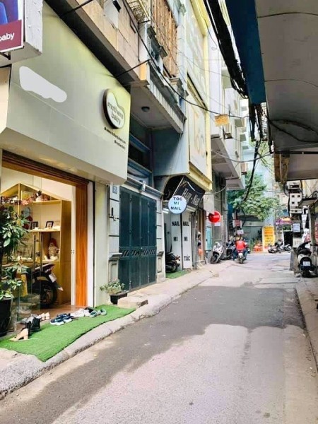 Bán nhà Phố Yên Hòa, Cầu Giấy nội thất đẹp diện tích sử dụng 55m2, giá bán 4,7 tỷ
