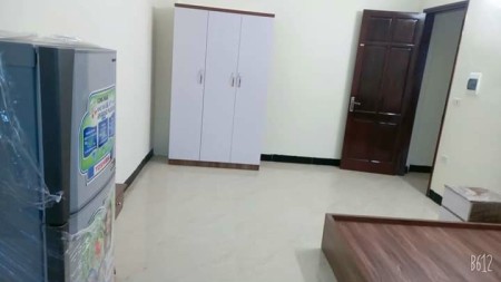 Cần bán nhà mặt phố Văn La, Phú La, Hà Đông 50m, 4 tầng mặt tiền 5m, giá bán 5.2 tỷ