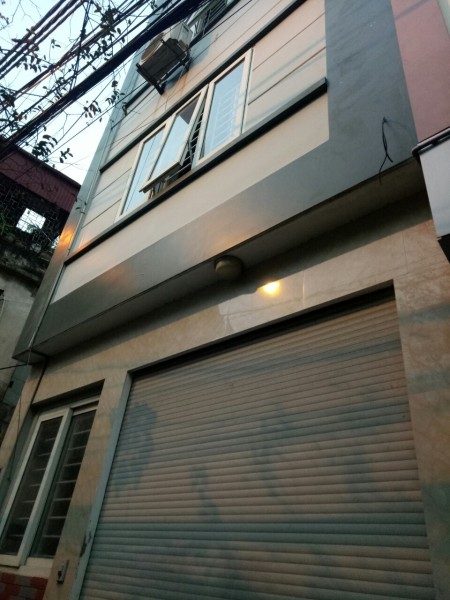 Nhà Hồ Tùng Mậu ô tô đỗ cửa lô góc nhà đẹp vào ở được luôn, diện tích 56m2, giá 5.95 tỷ