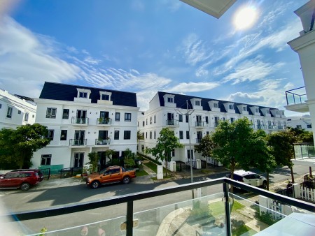 Đi đến slide 9