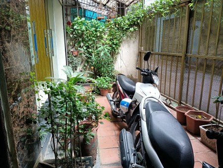 Cần bán gấp NHÀ SIÊU RỘNG phố Kim Ngưu. 80m2, 4 Tầng, MT 6,4m. Giá 5,4 TỶ.