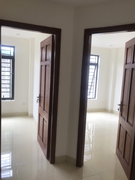 Hàng hot. Nhà Mới Rẻ Đẹp Hiếm Có Cuối Đường Văn Quán, DT 37m, 4 Tầng, 2 mặt thoáng, Giá 2,6 Tỷ