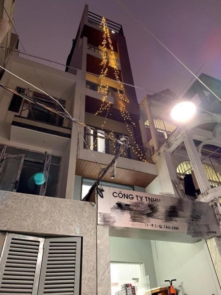 Đi đến slide 6