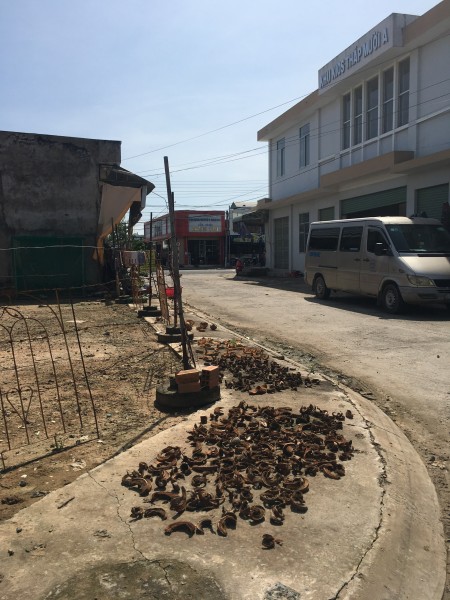 Cho thuê mặt bằng mặt tiền dt 15x15 thị trấn Vĩnh Hưng, Long An cổng 2 khu kiot Tháp Mười A