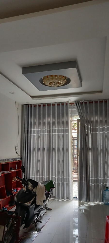 Cần bán nhà nguyên căn 1 trệt, 1 lầu đúc kiên cố diện tích 48m2 (4mx21m), khu dân cư