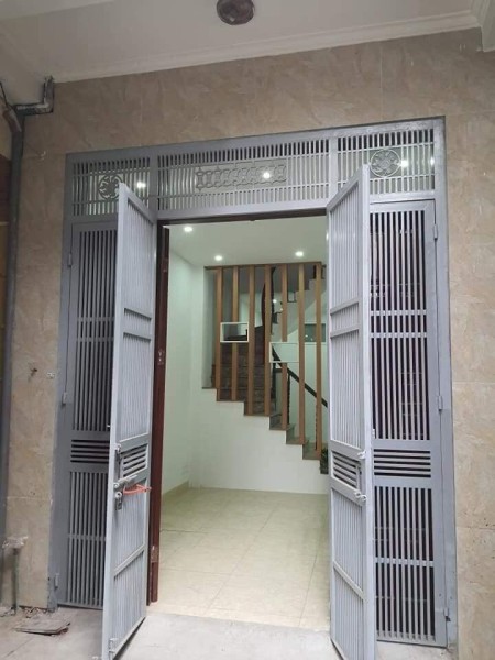 Bán nhà Hoàng Mai, ngõ 18 Định Công Thượng, 3 tỷ, 31m