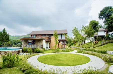 Biệt thự Nghỉ dưỡng, view trực diện hồ, sổ đỏ từng lô, full thổ cư, giá ngoại giao