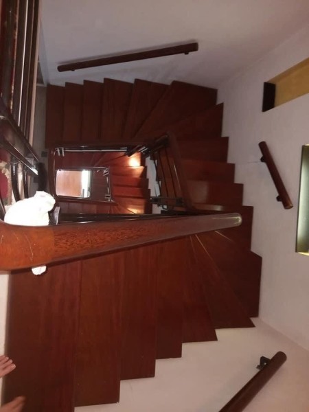 Bán nhà nguyên căn Nguyễn Trãi diện tích 42m2, 3 tầng đúc, giá bán 4.6 tỷ, liên hệ 0964626595