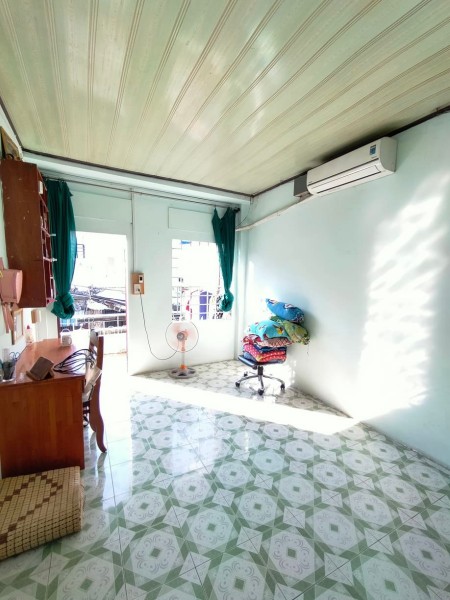Giảm 300tr! Bán gấp nhà Tây Sơn diện tích 78m2 giá chỉ 4.6 tỷ siêu rẻ liên hệ 0896721788