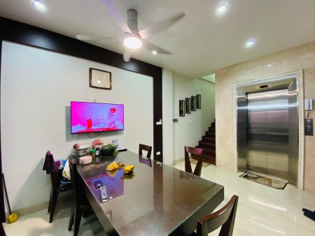 bán nhà hoàng văn thái, Thanh Xuân, có thang máy, dtsd 90m2 6 tầng giá 14,5 tỷ, oto 7 chỗ vào nhà