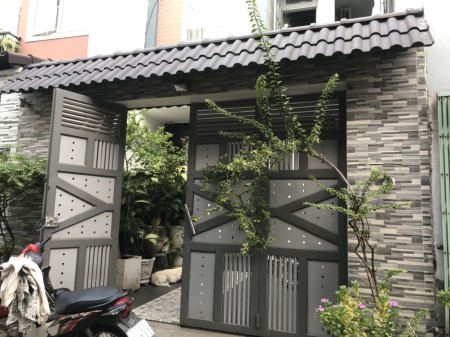 Bán nhà đường số 30 Quận Gò Vấp, diện tích sử dụng 93m2 (5x18) đúc 4 tầng, giá chỉ 8.5 tỷ