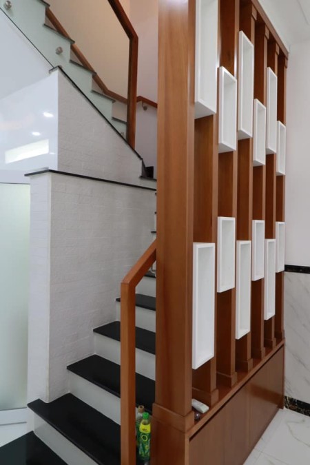 Bán nhanh căn nhà mới đẹp đường Lê Trực diện tích sử dụng 36m giá bán 6.5 tỷ