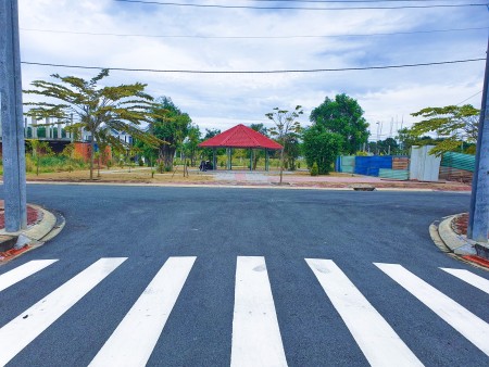 Đất nền mặt tiền quốc lộ liền kề trung tâm hành chính sổ chính chủ, bàn giao công chứng ngay