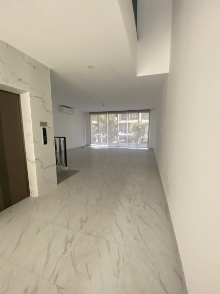 Cho thuê nhà phố thương mại Saritown, vị trí sầm uất liên hệ xem nhà 0932689228