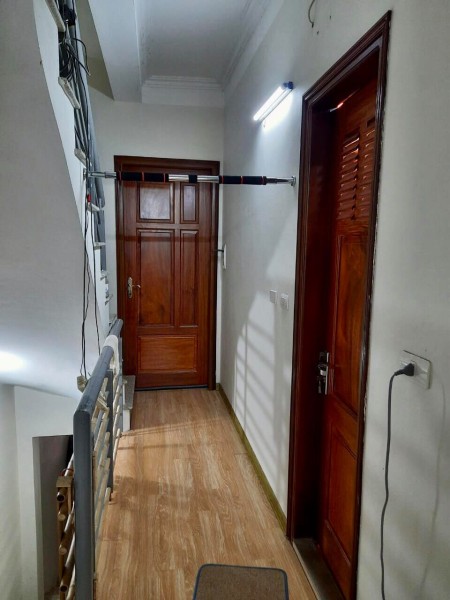 Chính chủ bán nhà nguyên căn đẹp Quận Hà Đông mặt tiền 4m, diện tích 42m2, 4 tầng giá chỉ 5.6 tỷ