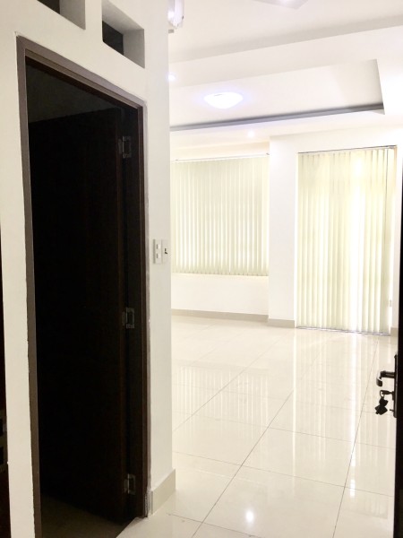 Cho thuê phòng Quận 7 giặt sấy máy lạnh giá 2 triệu - 2,5 triệu/tháng khu dân cư hiện hữu