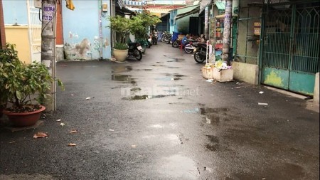 Mặt tiền nội bộ duong nhựa 6m ngay Bà Hom chợ Phú Lâm sổ vuông đẹp công chứng ngay