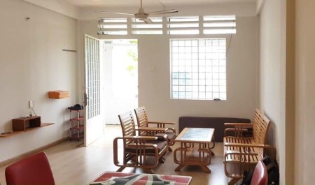 Cần bán gấp căn hộ chung cư Trần Quốc Thảo, diện tích sử dụng 45m2, giá 2,7 tỷ lhcc