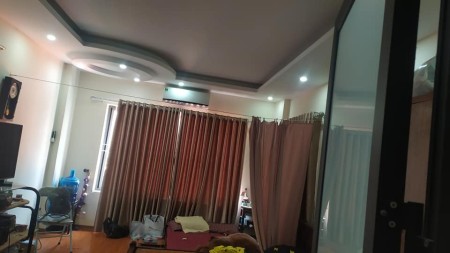 Cần bán gấp căn nhà Tam Trinh, 4 tầng nhà bao đẹp, ô tô đỗ cửa kinh doanh tốt giá 4.2 tỷ