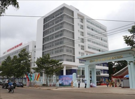 cần bán đất ngay thành phố đồng xoài 1000m2 giá rẻ chỉ 800k/m2 sổ sẵn