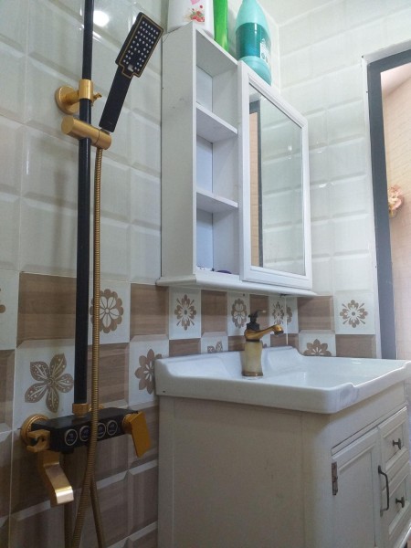 Giảm 1 tỷ, bán gấp nhà siêu đẹp, lô góc, vừa ở vừa cho thuê, Lê Đức Thọ, dt 52m2, 4 tầng chỉ 5.88 tỷ